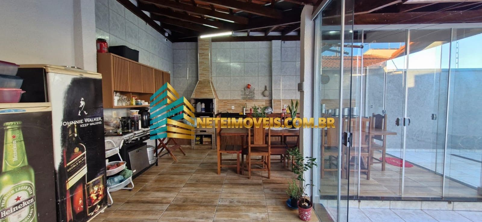 Imperdível casa à venda em Franca-SP, no Parque Residencial Nova Franca: 3 quartos, 1 suíte, 2 salas, 3 vagas de garagem! — foto 1